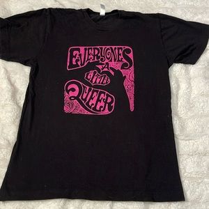 Graphic tshirt